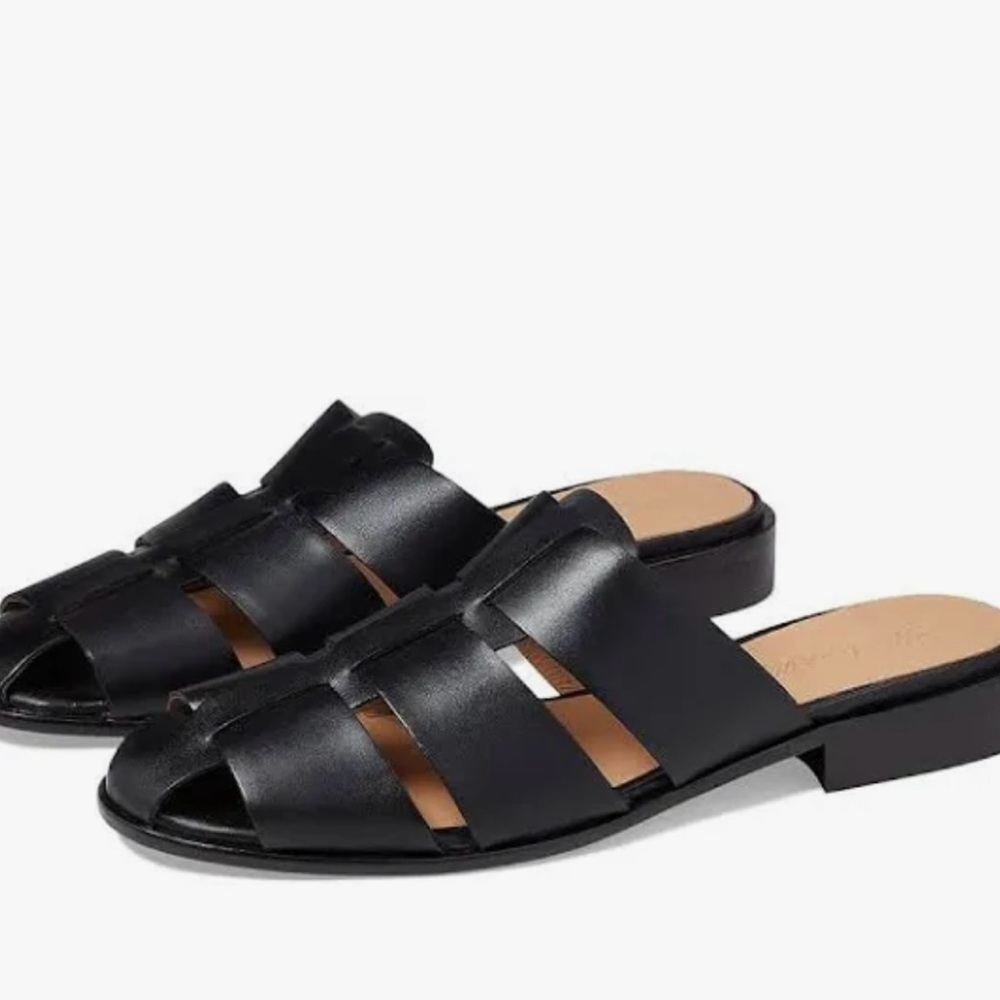 Madewell 8.5 New in Box Fisherman Mules in Black leather